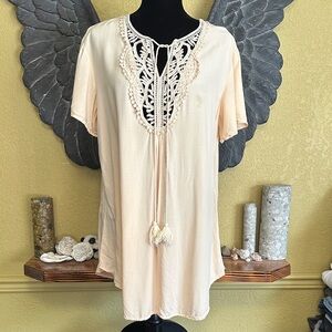 Ekouaer Cream Tunic Top